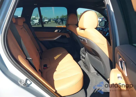 2025 BMW X5 xDrive40I z USA, uszkodzony, nr VIN 5UX23EU0XS9X79315